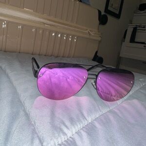 Stylish Purple Aviator Sunglasses